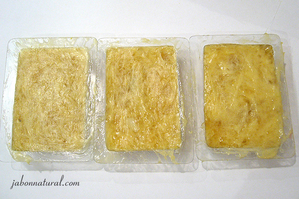 Jabón de limón en moldes - jabonnatural.com