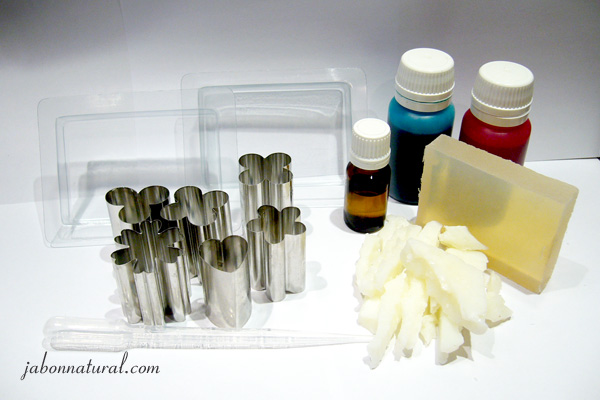 Ingredientes para hacer un jabón de glicerina con inclusiones